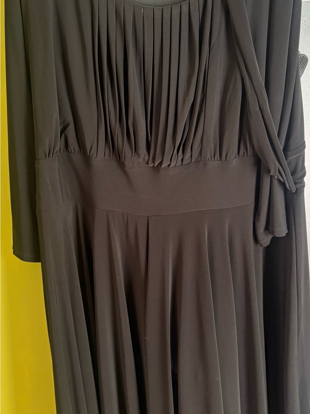 Lane Bryant Black Long-Sleeve Pleated Bodice Dress